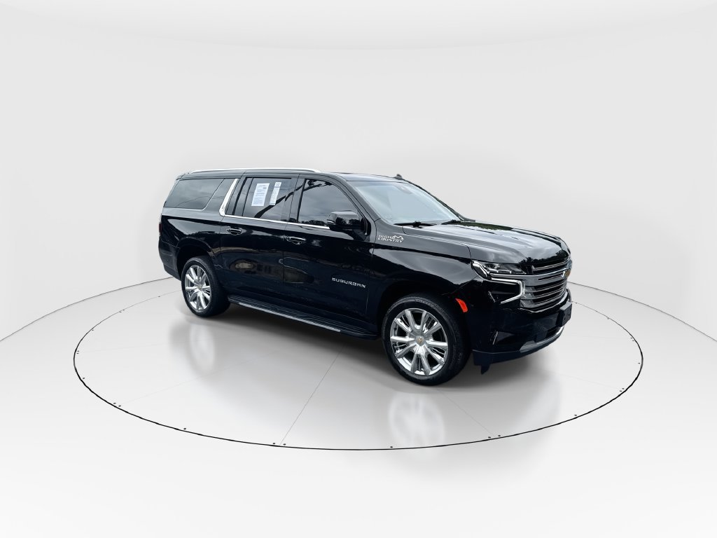 Used 2024 Chevrolet Suburban High Country AWD/4WD image 2