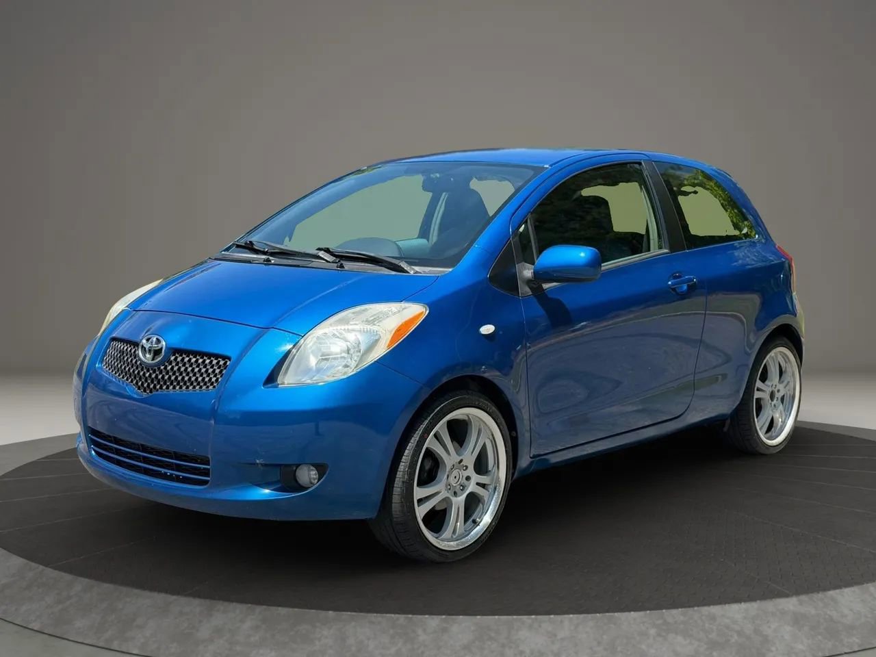 Used 2008 Toyota Yaris S FWD image 1