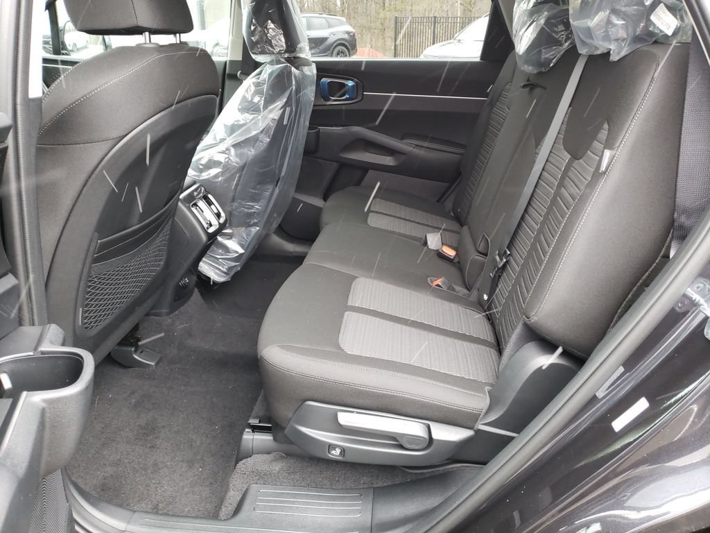 New 2026 Kia Sorento LX FWD image 22