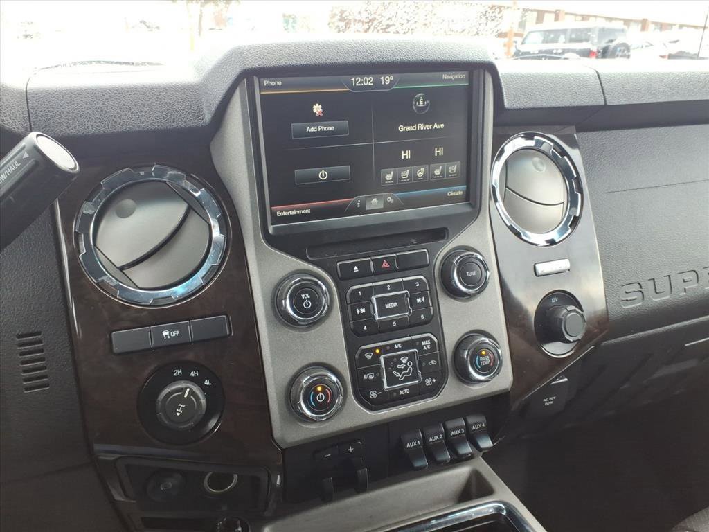 Used 2016 Ford F350 Platinum w/ Snow Plow Prep Package image 16