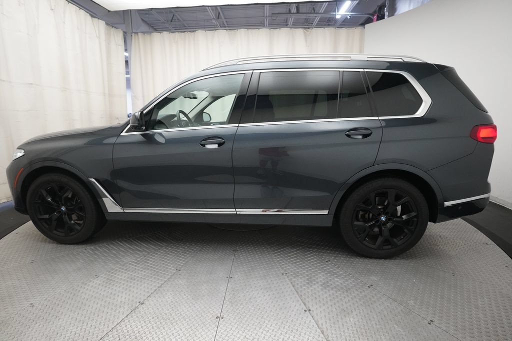 Used 2022 BMW X7 xDrive40i w/ Premium Package AWD/4WD image 24