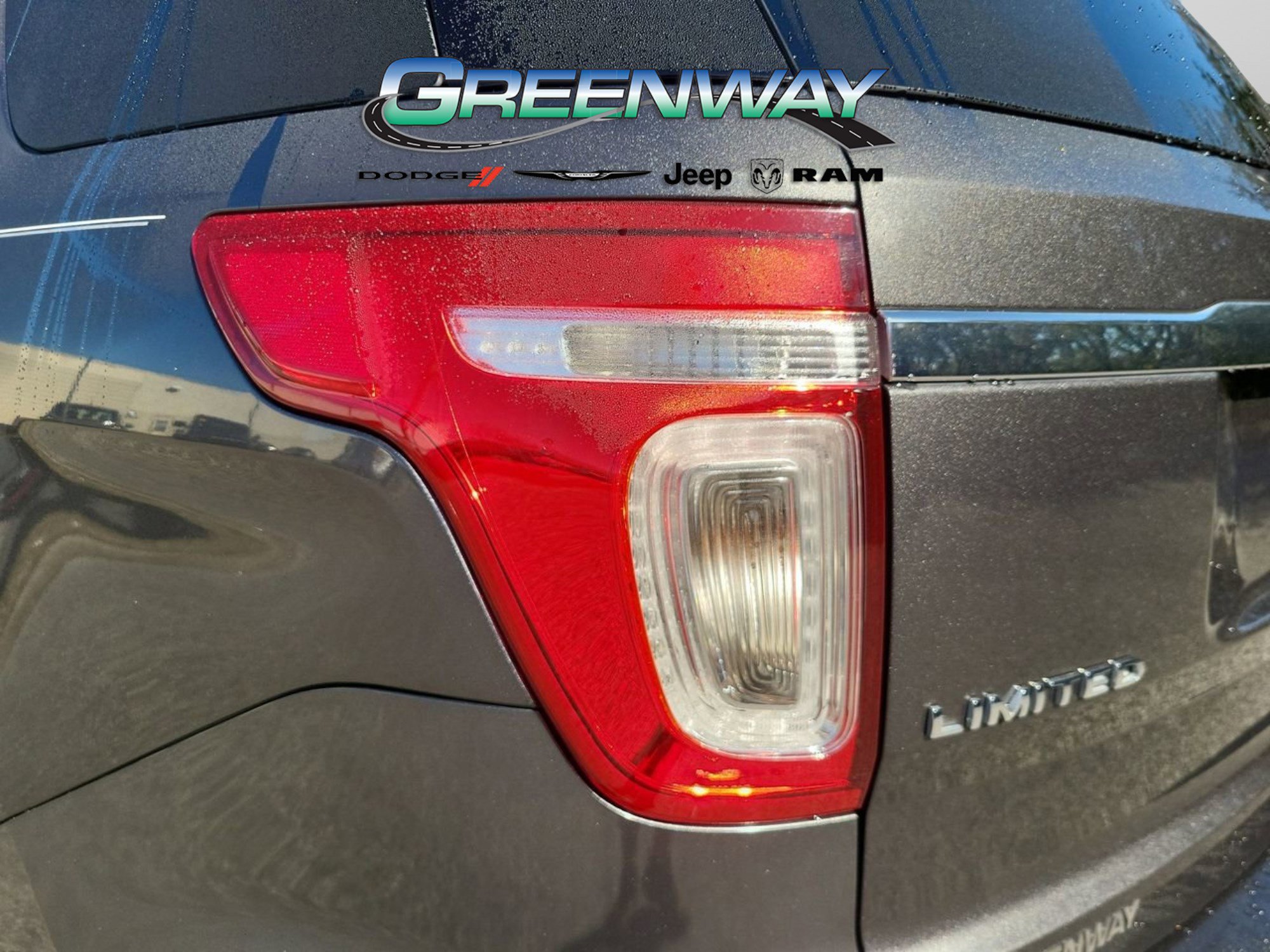 Used 2015 Ford Explorer Limited w/ Equipment Group 301A image 5