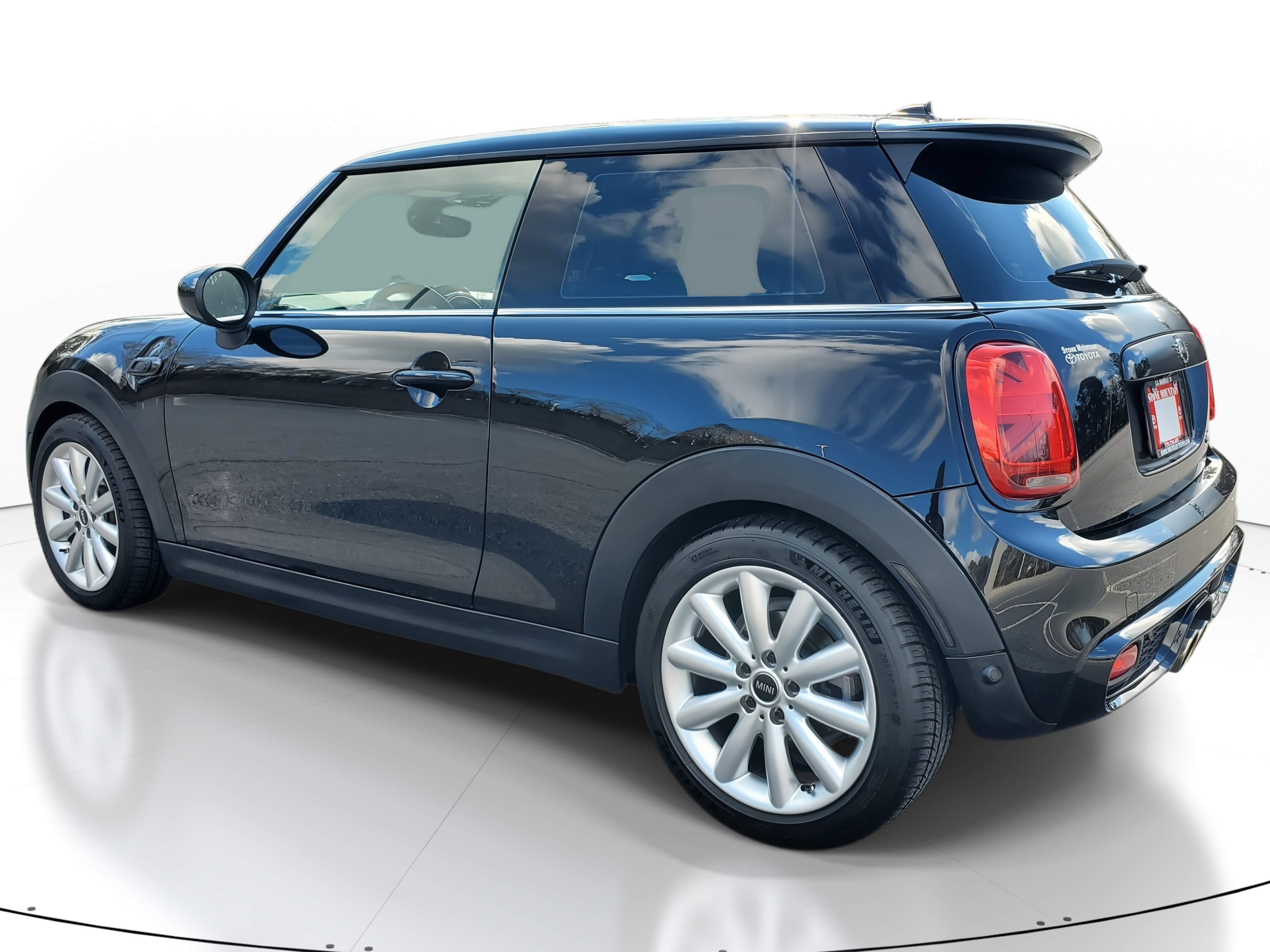 Used 2020 MINI Cooper S image 4