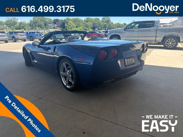 Used 2007 Chevrolet Corvette Convertible w/ Preferred Equipment Group RWD image 3