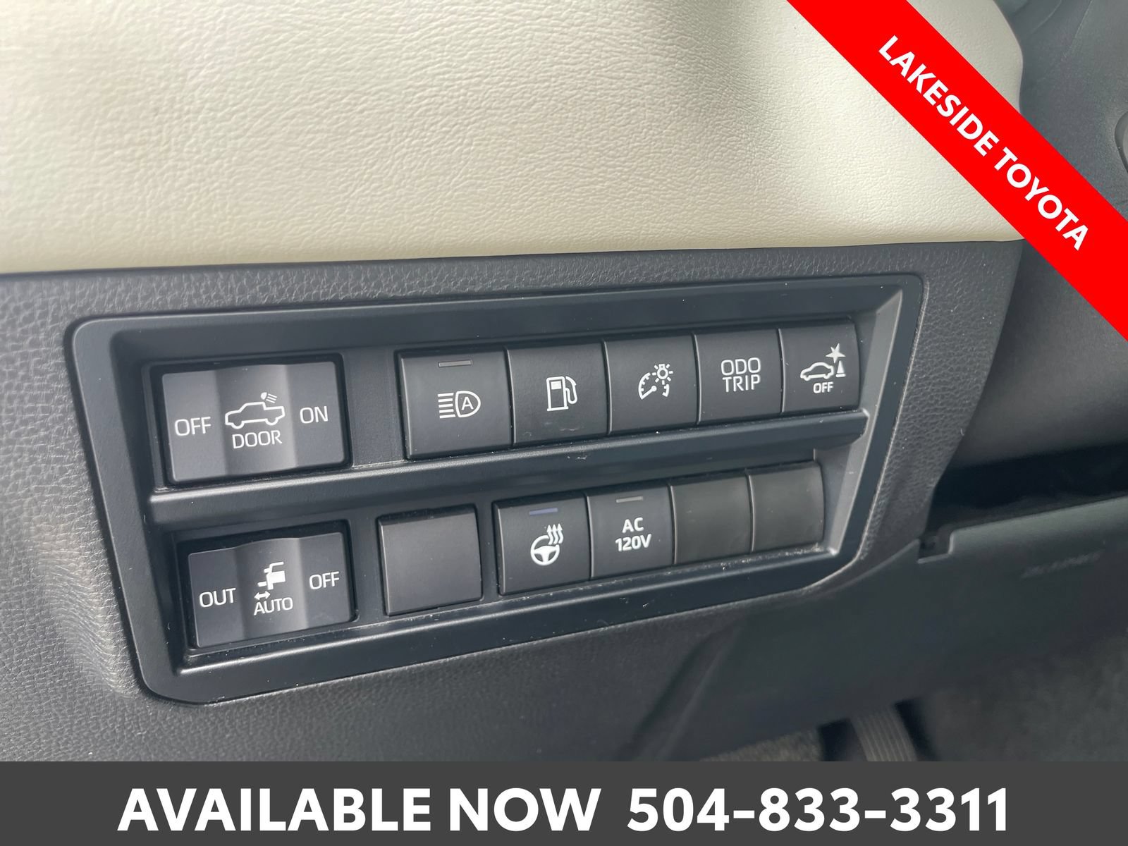 Used 2023 Toyota Tundra Capstone AWD/4WD image 29