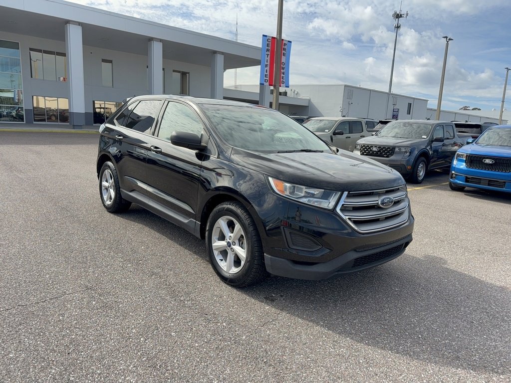Used 2016 Ford Edge SE image 4