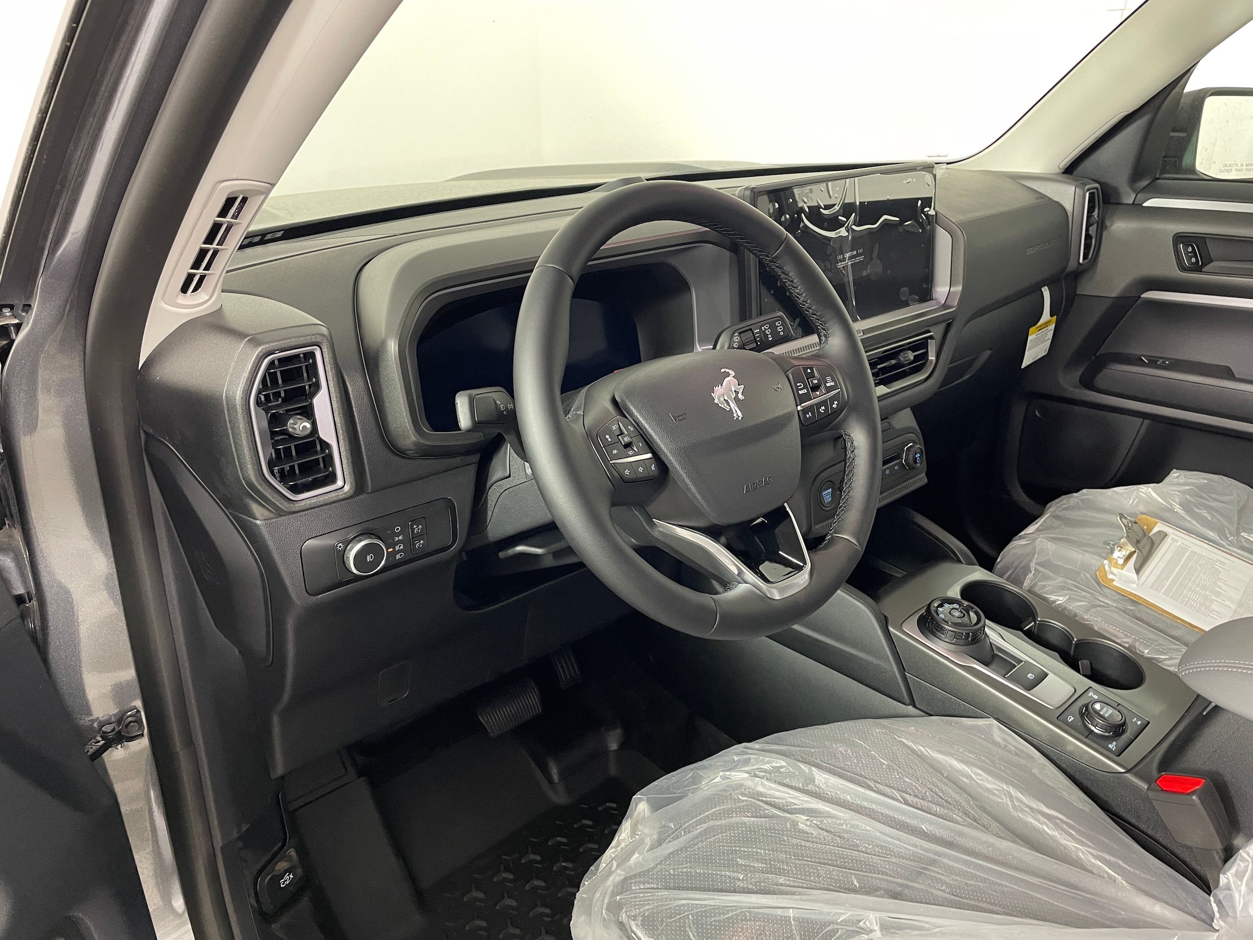 New 2026 Ford Bronco Sport Badlands AWD/4WD image 2