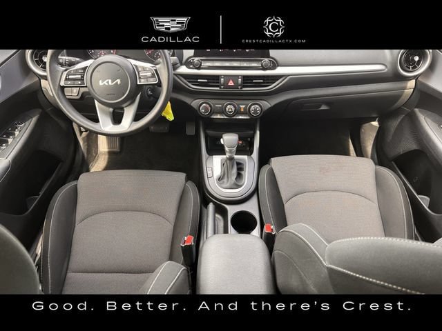 Used 2024 Kia Forte LXS w/ LXS Technology Package FWD image 9