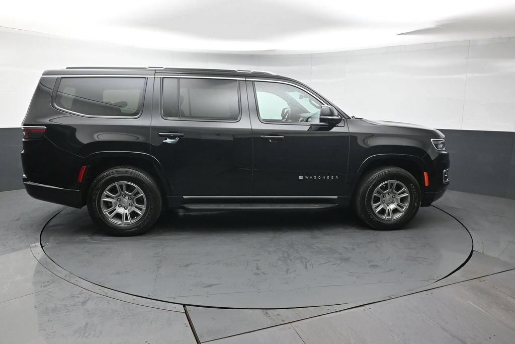 Used 2023 Jeep Wagoneer 4WD w/ Convenience Group I image 7