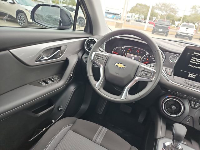New 2026 Chevrolet Blazer LT w/ Convenience Package image 9
