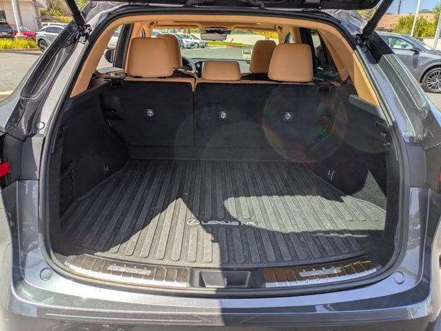 Used 2024 Lexus NX 350h AWD image 27