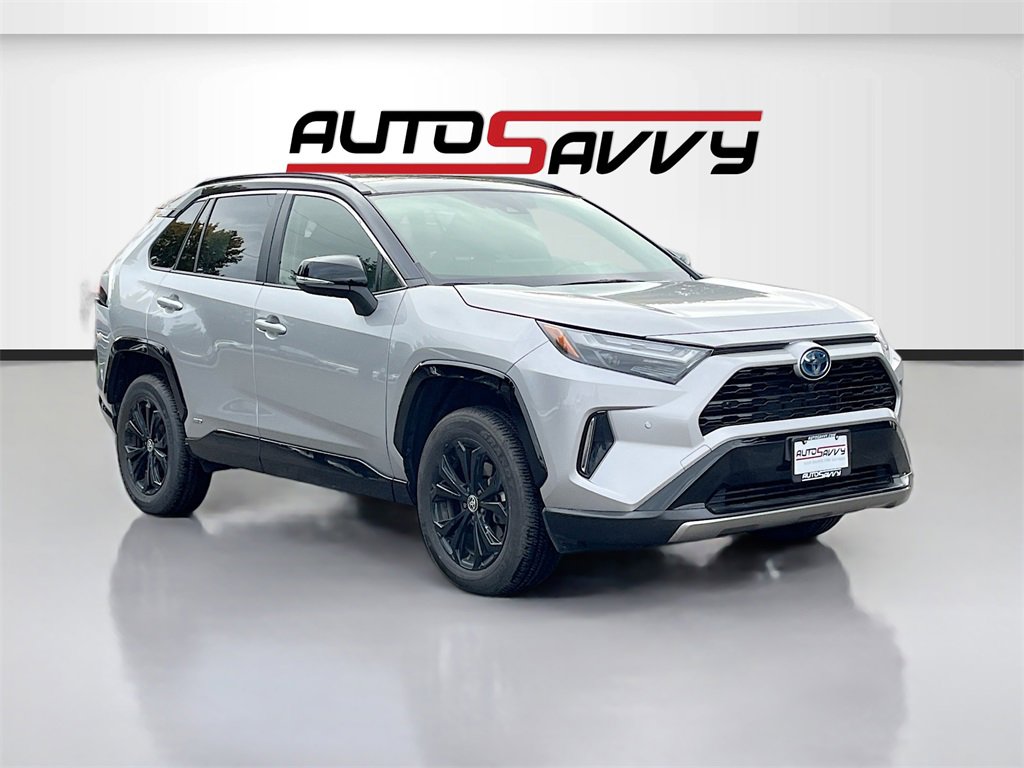 Used 2024 Toyota RAV4 XSE image 1