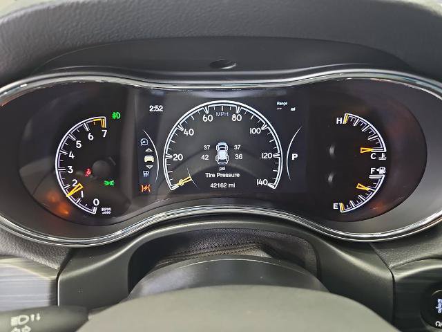 Used 2021 Jeep Grand Cherokee Laredo X AWD/4WD image 19