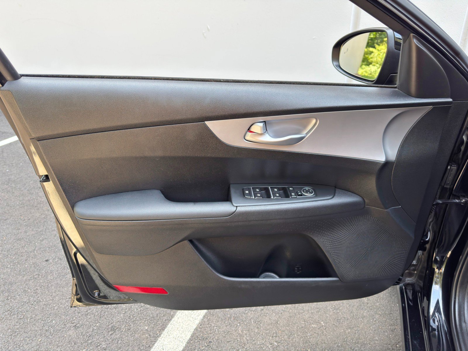 Used 2023 Kia Forte LXS w/ LXS Technology Package FWD image 33