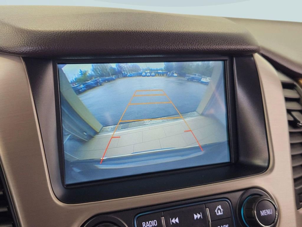 Used 2017 GMC Yukon Denali w/ Open Road Package AWD/4WD image 19