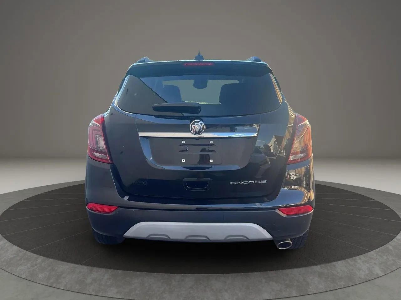 Used 2019 Buick Encore Essence image 6