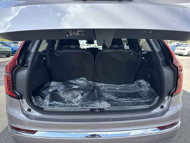 New 2026 Volvo XC90 B6 Core w/ Protection Package image 24