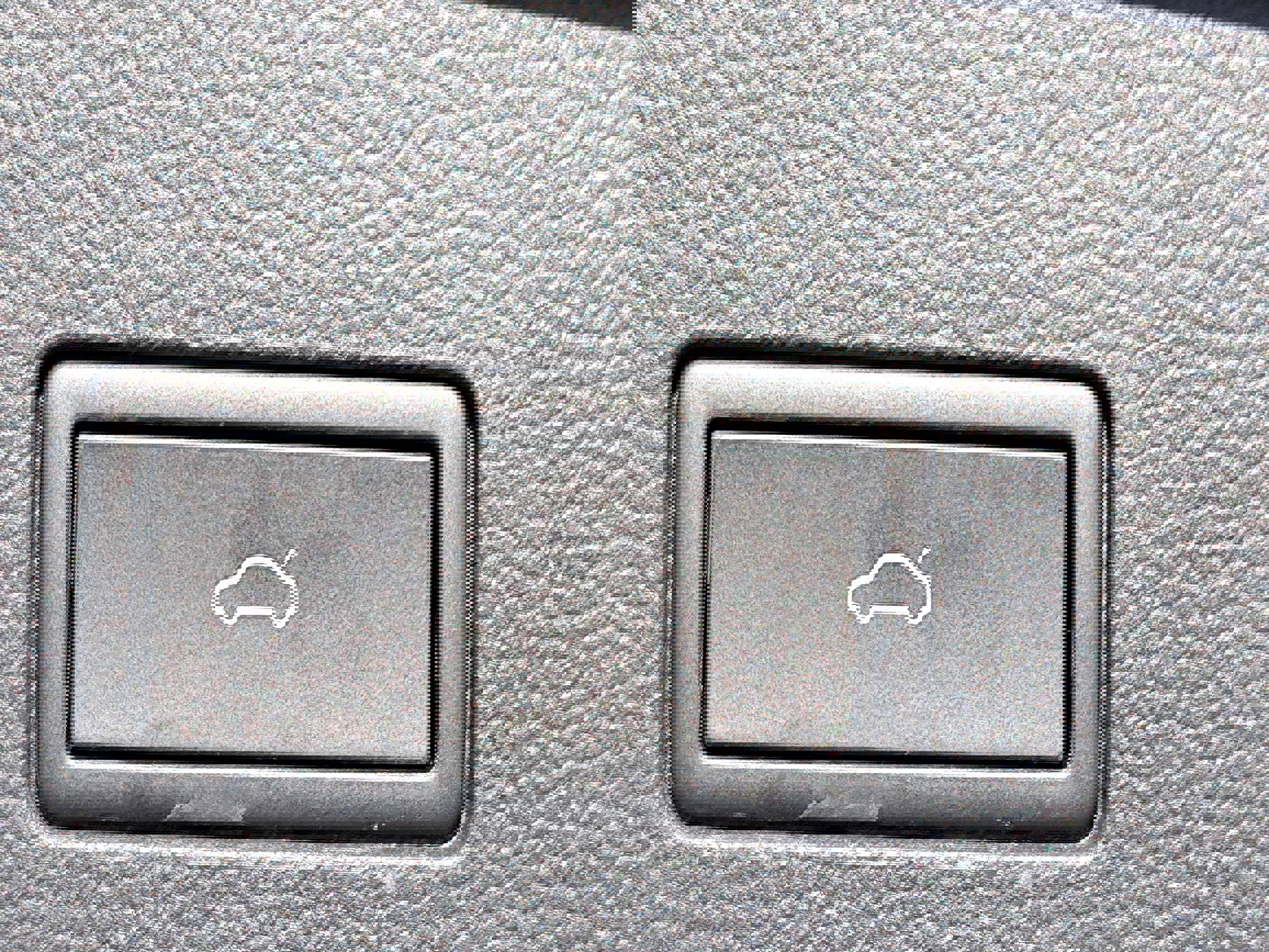 Certified 2024 Volkswagen Atlas SEL Premium R-Line image 14