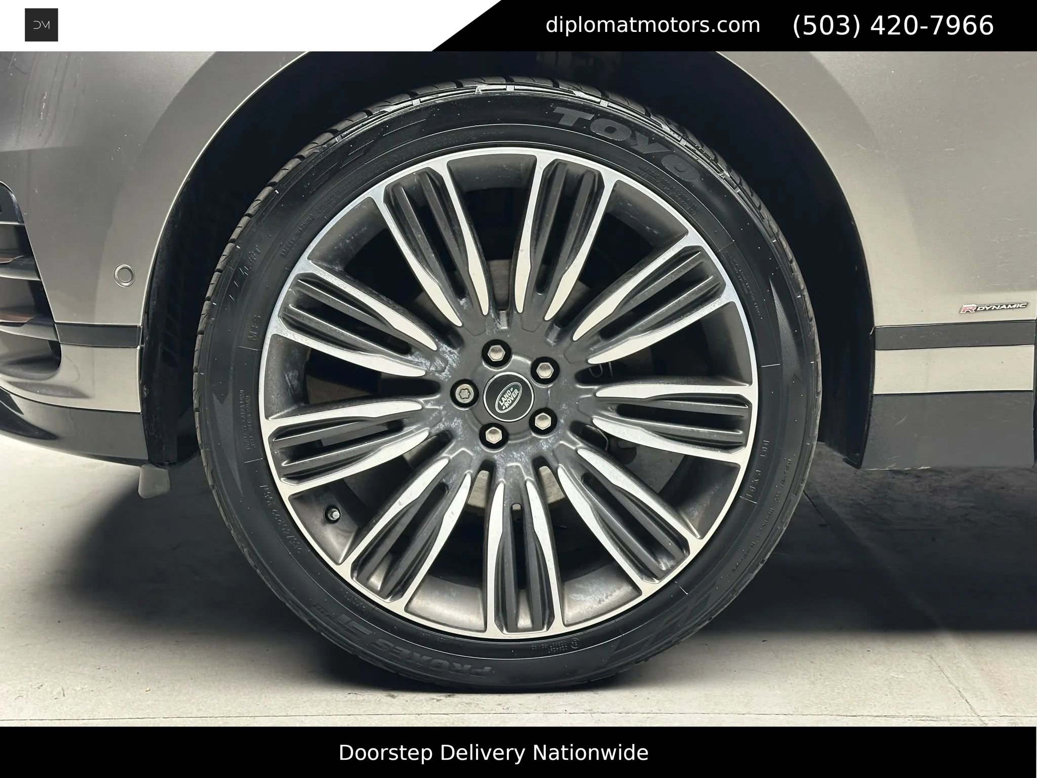 Used 2019 Land Rover Range Rover Velar R-Dynamic SE image 43