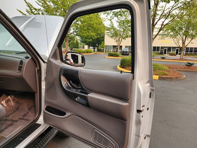 Used 2001 Ford Ranger 4x4 SuperCab image 40