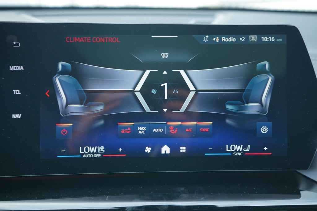 New 2026 BMW X2 xDrive28i w/ Technology Package image 16