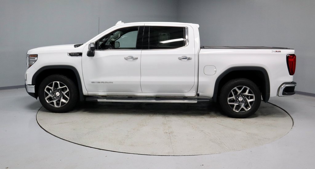 Used 2022 GMC Sierra 1500 SLT w/ SLT Premium Package image 8