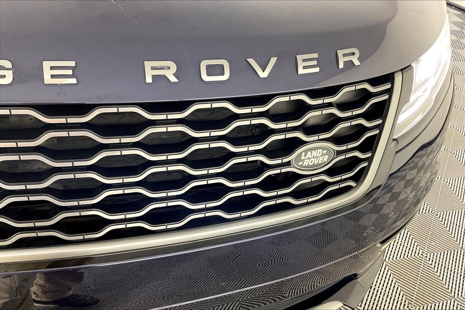 Used 2021 Land Rover Range Rover Velar R-Dynamic S AWD/4WD image 32