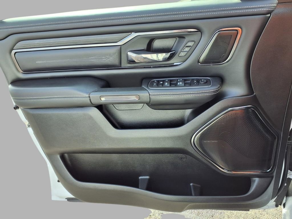 Used 2024 RAM 1500 Limited image 16
