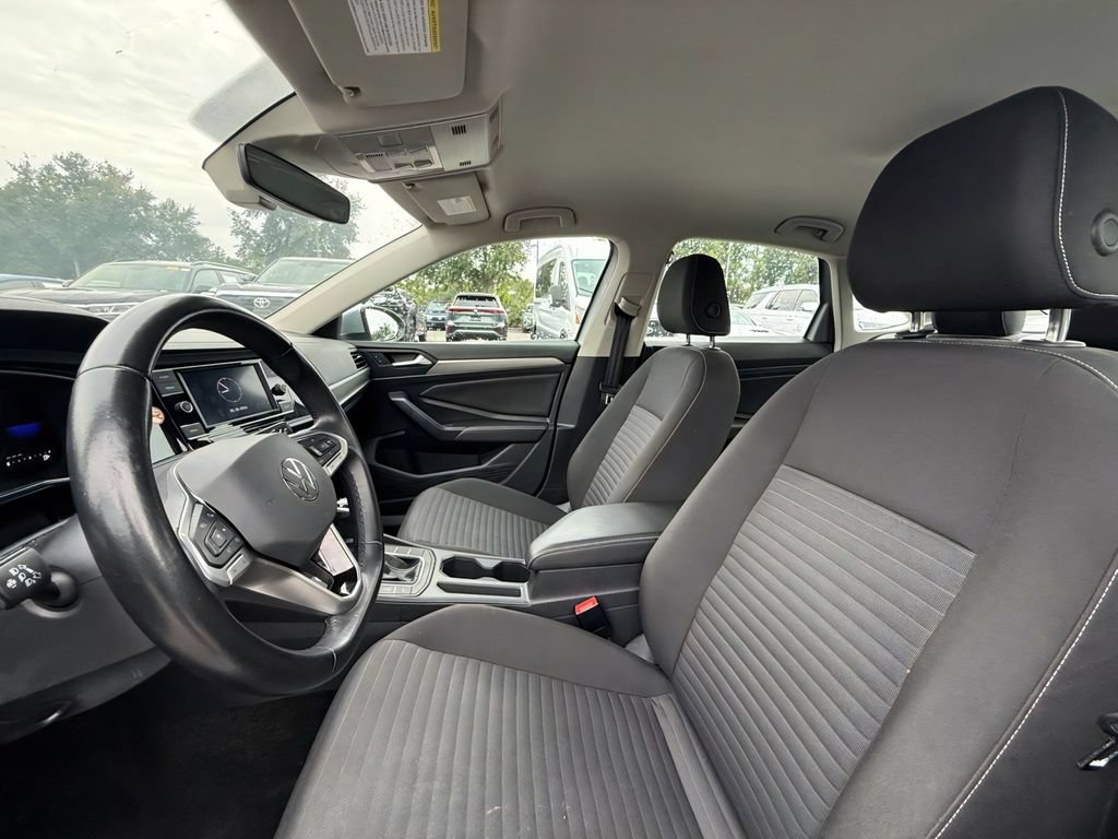 Certified 2024 Volkswagen Jetta S FWD image 20