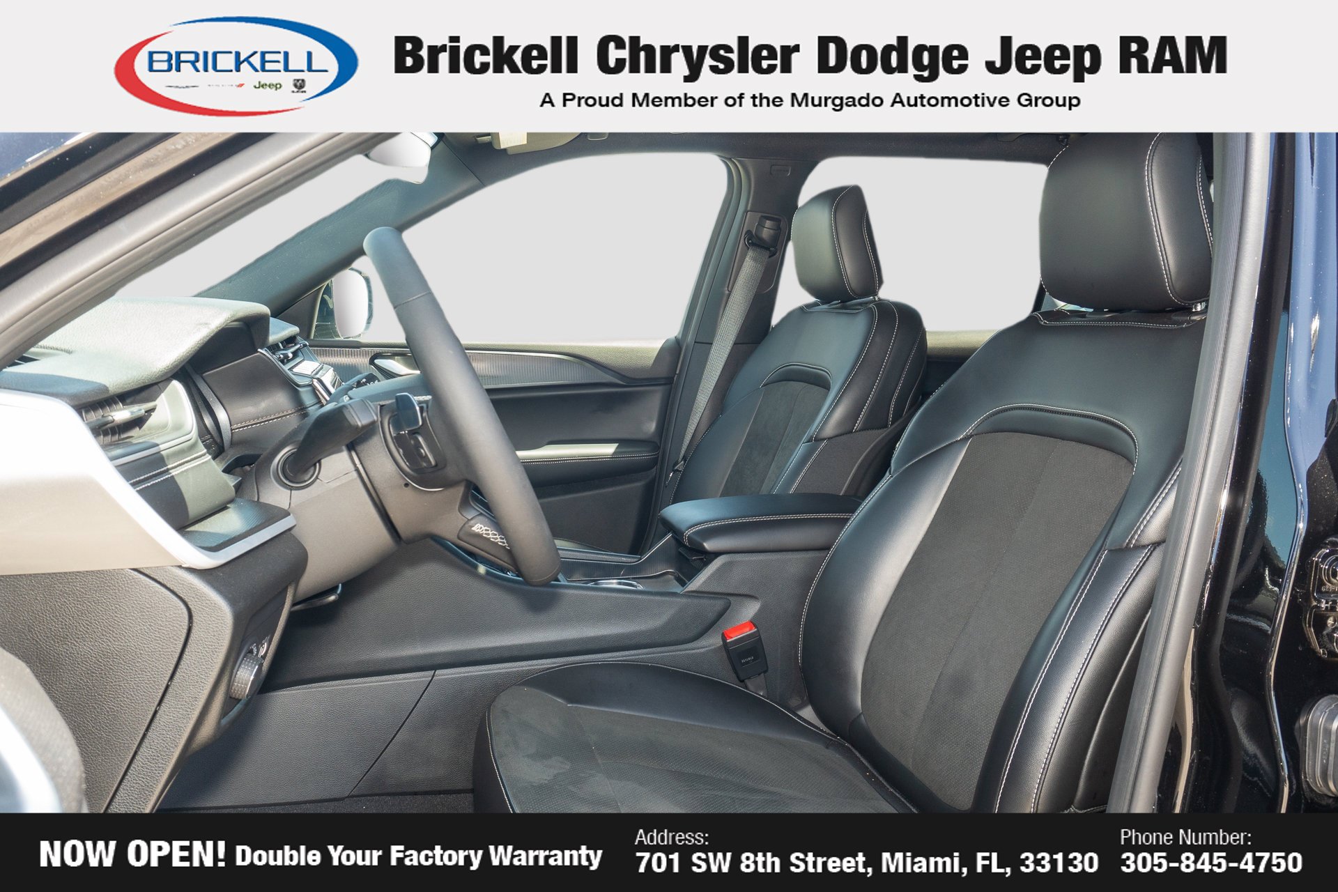 Used 2025 Jeep Grand Cherokee L Altitude AWD/4WD image 20