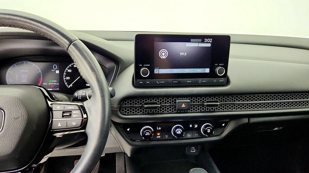 Used 2024 Honda HR-V Sport image 16