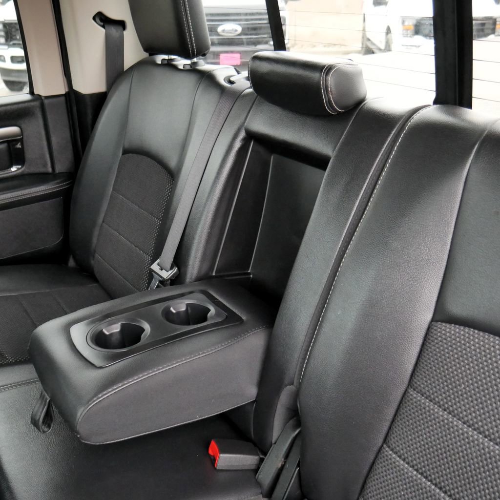 Used 2017 RAM 1500 Sport w/ Black Ram 1500 Sport Group image 7