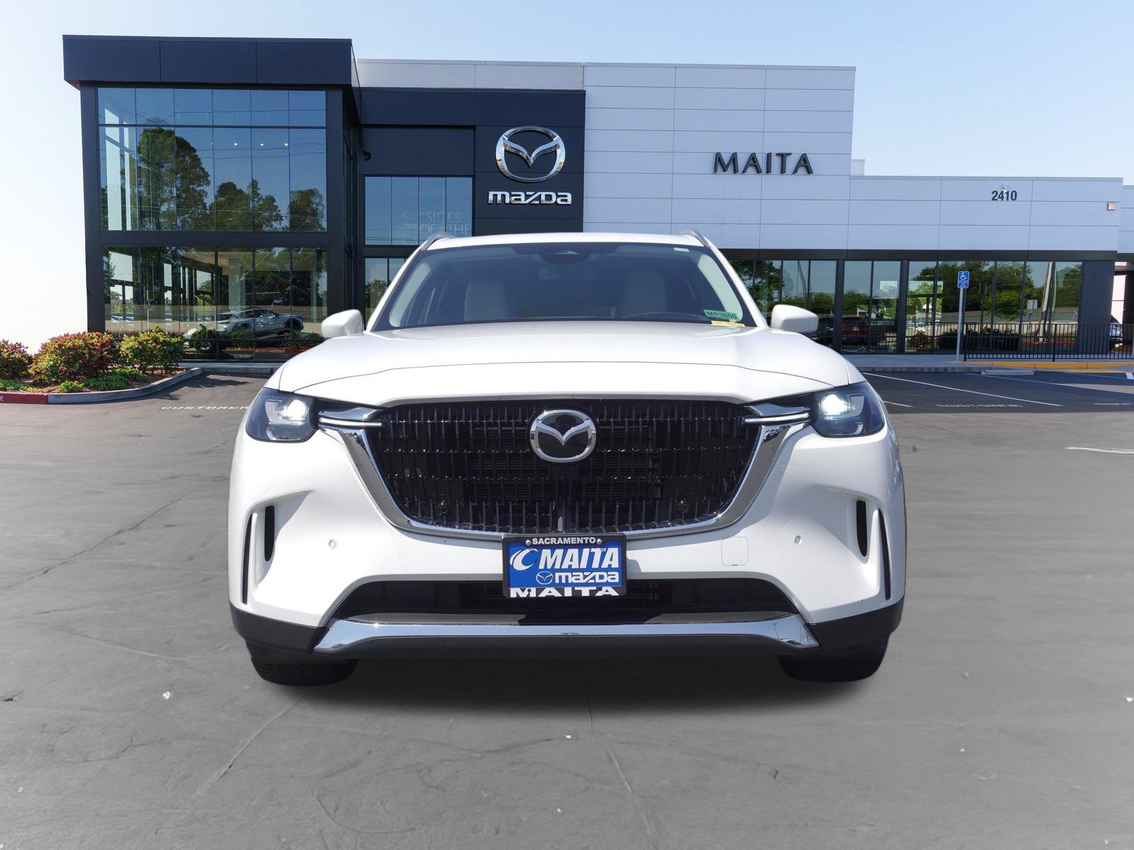 Certified 2024 MAZDA CX-90 Plug-In Hybrid w/ Premium Pkg AWD/4WD image 10