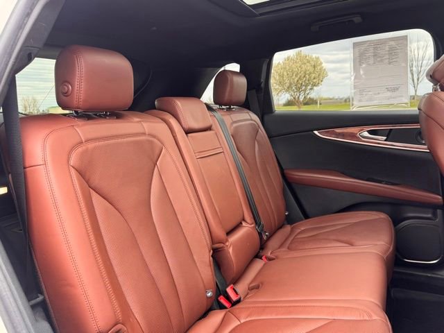 Used 2020 Lincoln Nautilus Reserve w/ Equipment Group 201A AWD/4WD image 30