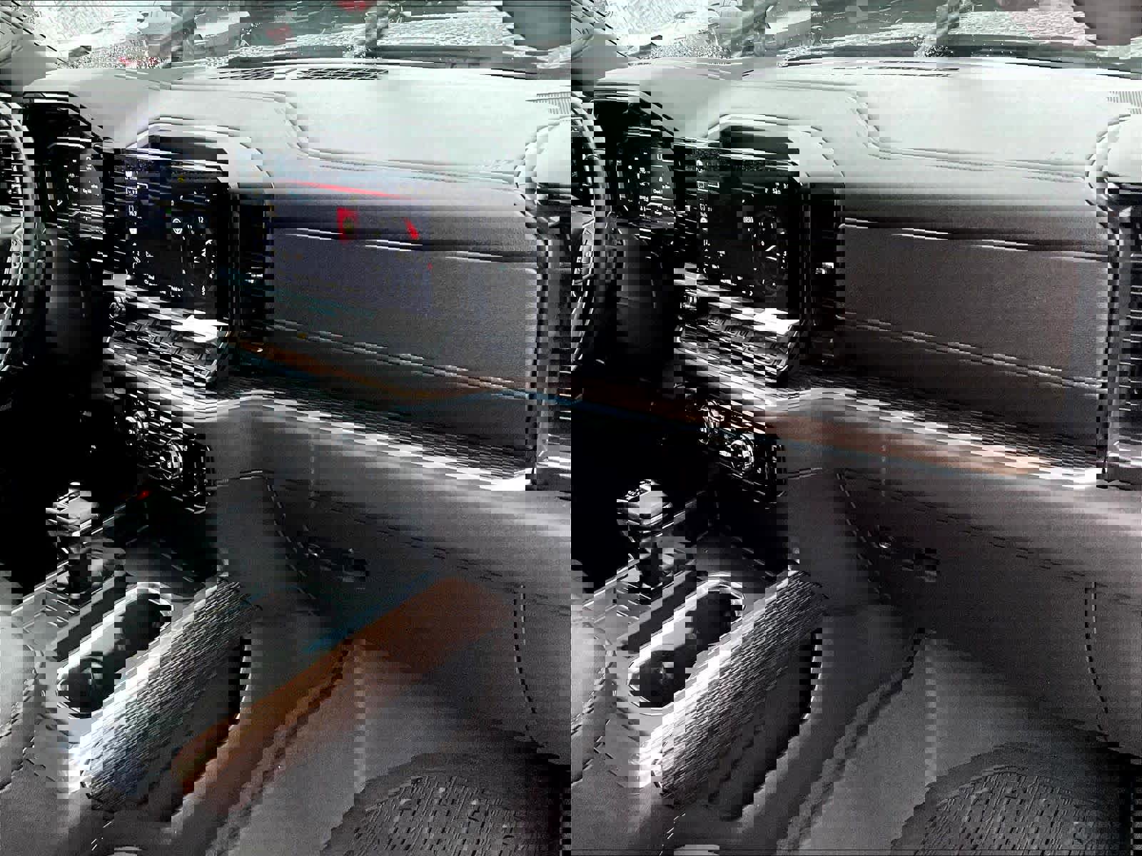 Used 2022 GMC Sierra 1500 Elevation image 21