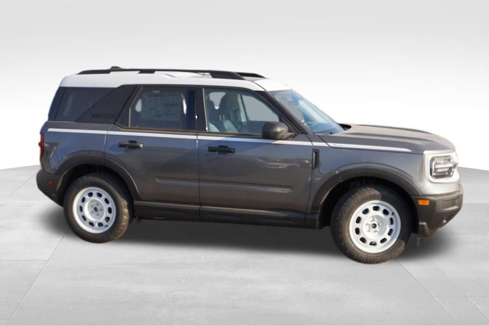 New 2025 Ford Bronco Sport Heritage w/ Convenience Package image 2