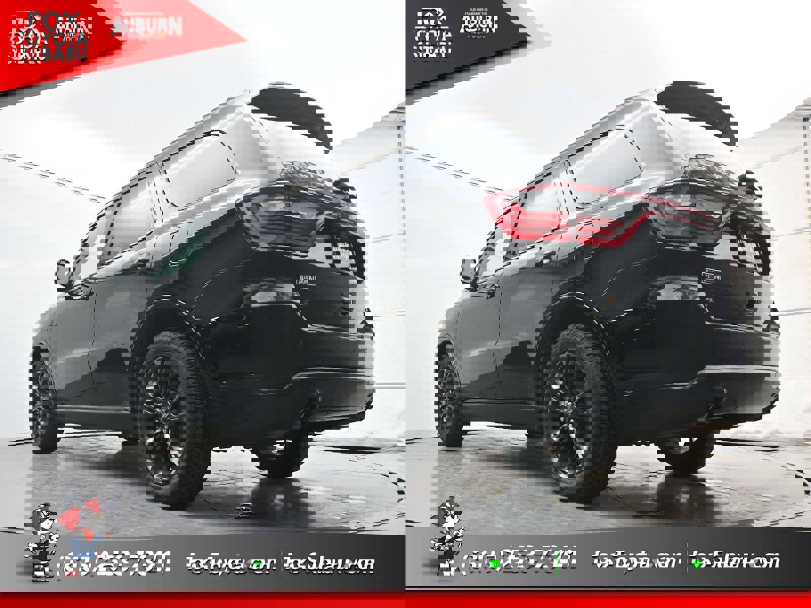 Used 2023 Dodge Durango R/T w/ Hemi Orange Plus Package AWD/4WD image 16