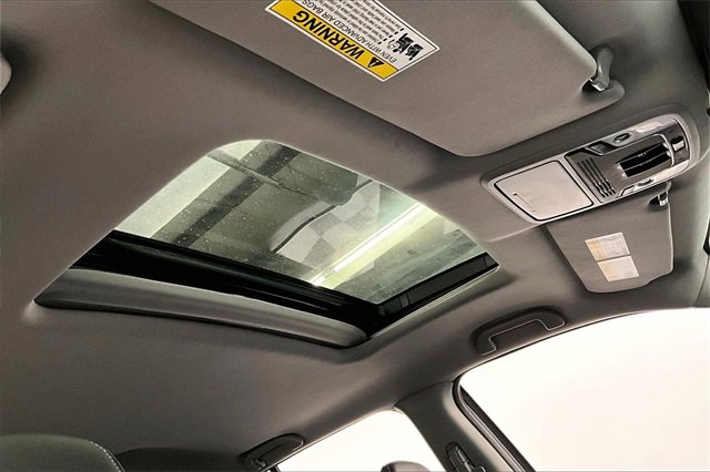 Used 2022 Honda Ridgeline RTL-E image 17