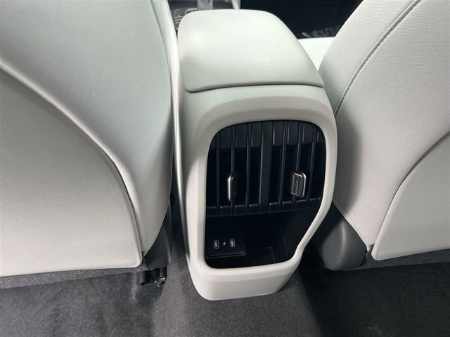 Used 2024 Hyundai Kona SEL image 23