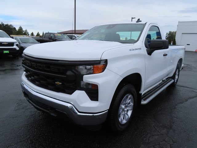 Used 2025 Chevrolet Silverado 1500 W/T RWD image 3