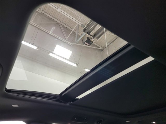 New 2026 Chrysler Pacifica Limited w/ S Appearance Package image 37