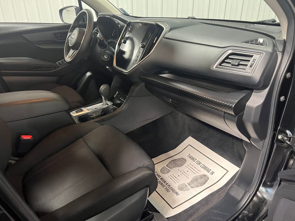 Used 2024 Subaru Ascent 8-Passenger image 3