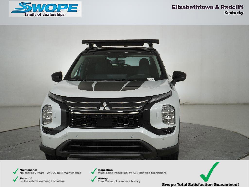 Used 2025 Mitsubishi Outlander Trail Edition image 8