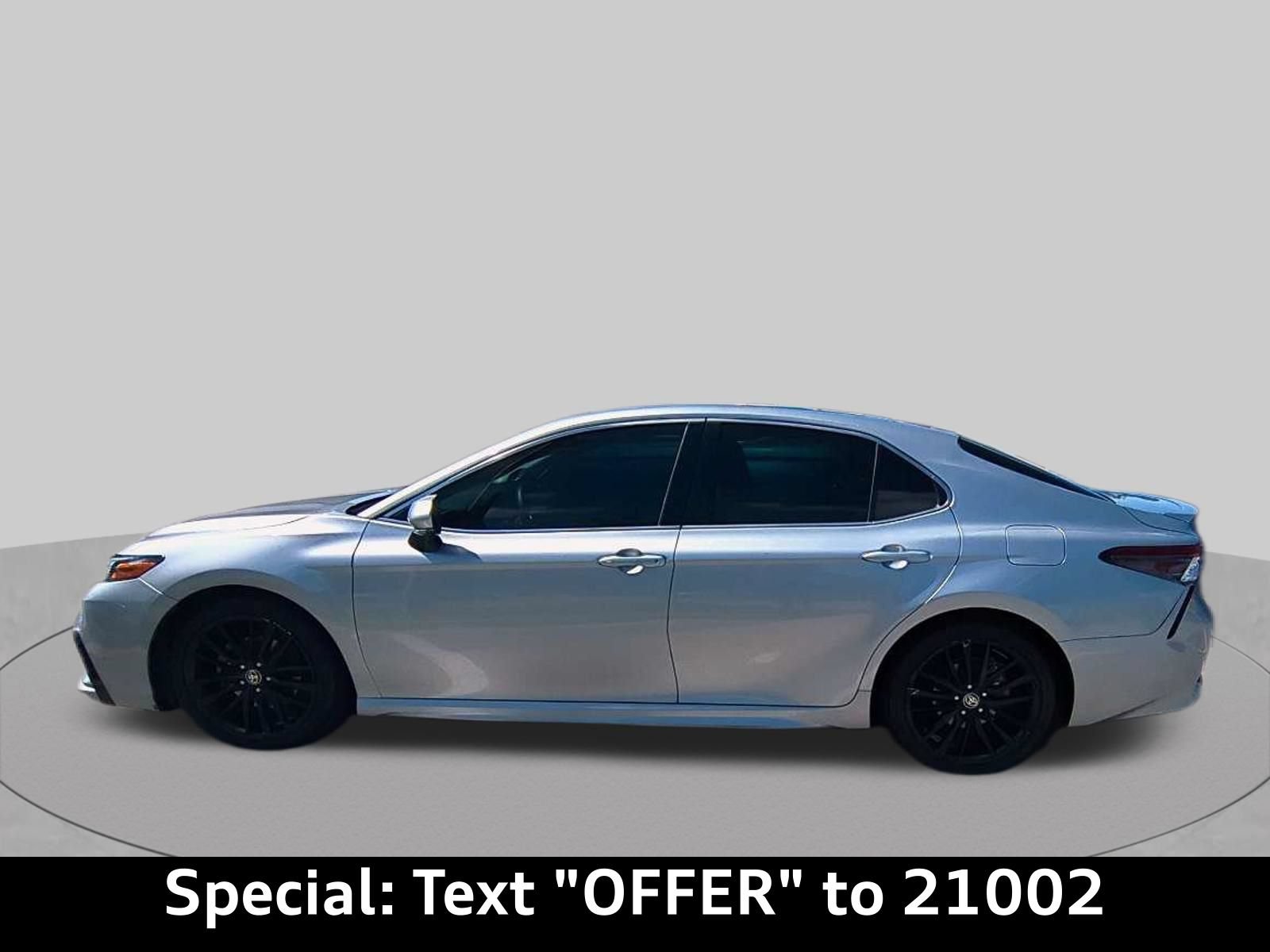 Used 2022 Toyota Camry XSE w/ Navigation Package FWD image 34