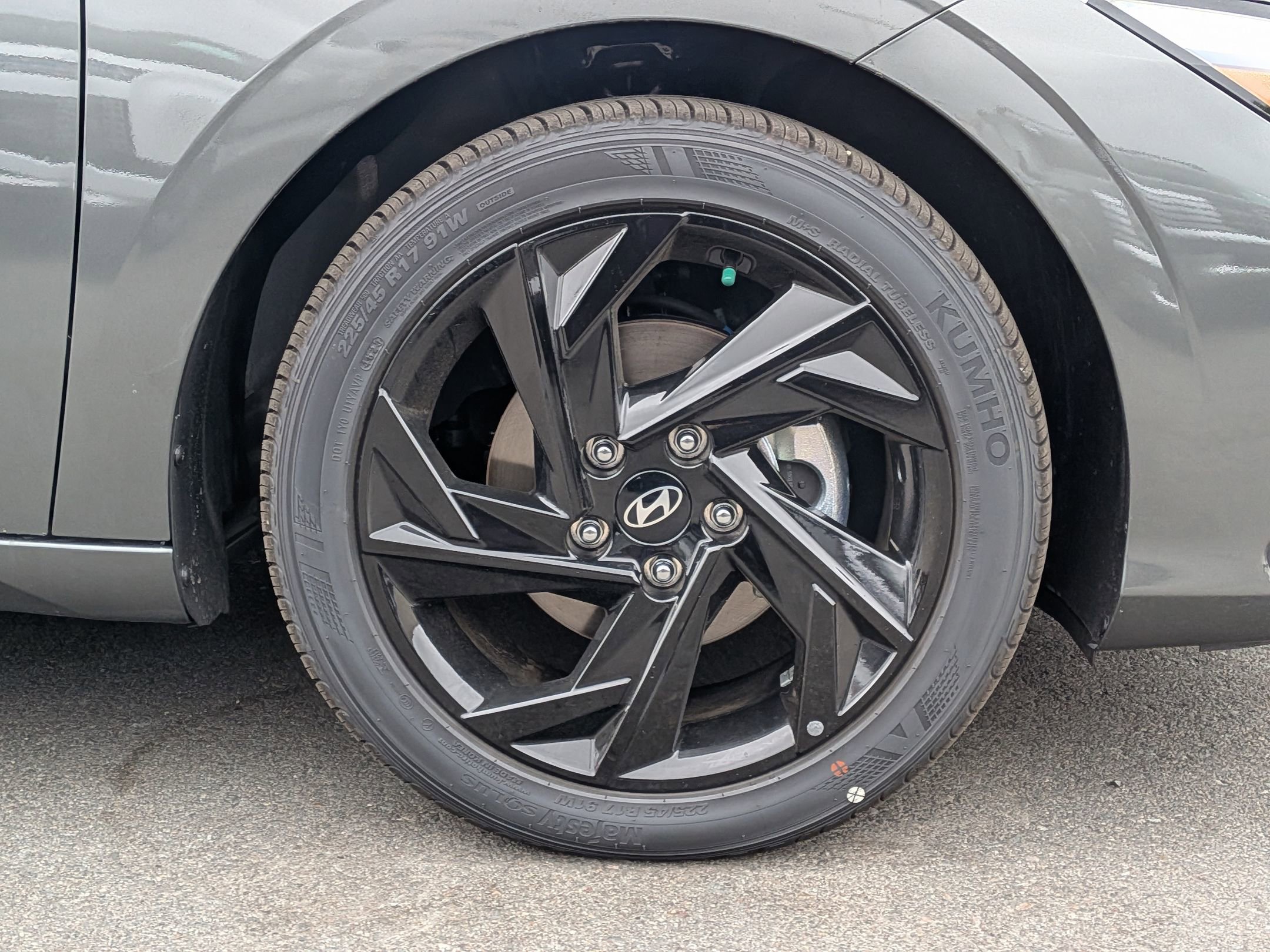 New 2026 Hyundai Elantra Sport FWD image 7