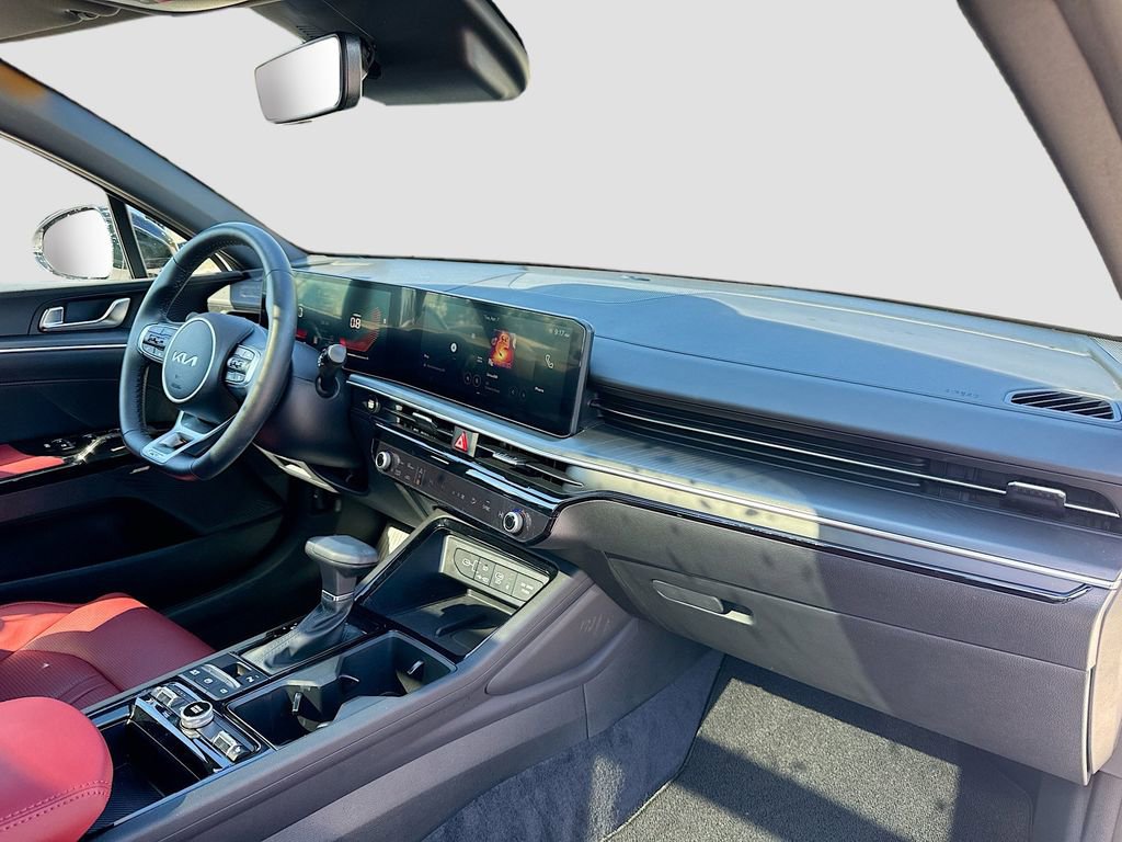 Certified 2025 Kia K5 GT-Line w/ GT-Line Premium Package image 33