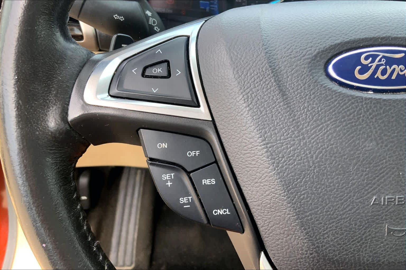 Used 2016 Ford Fusion SE w/ Equipment Group 202A FWD image 24