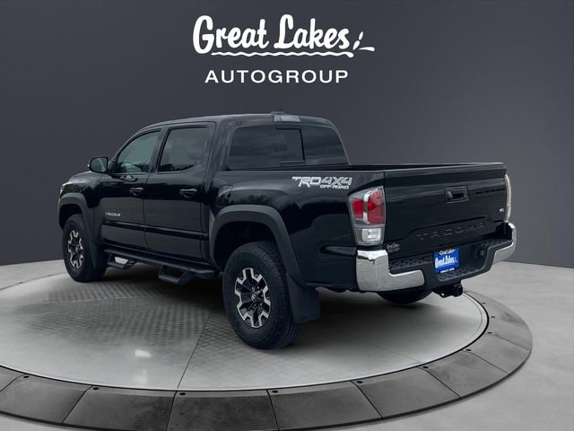 Used 2023 Toyota Tacoma TRD Off-Road AWD/4WD image 3