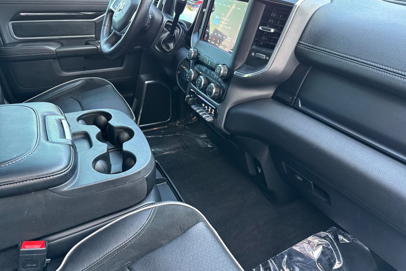 Used 2021 RAM 2500 Laramie w/ Night Edition image 18