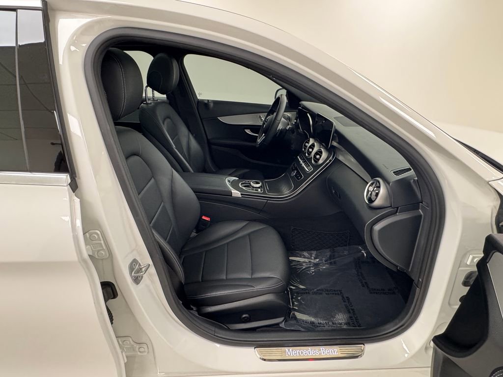 Used 2021 Mercedes-Benz C 300 Sedan image 14